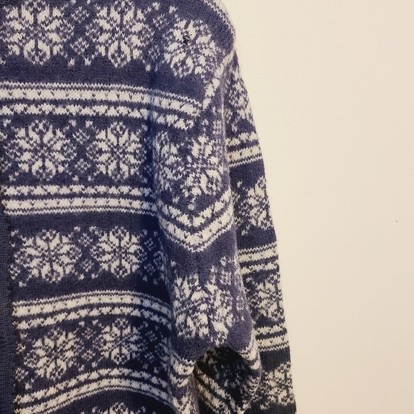 Tally Ho | Women's Vintage Blue and White 100% Wool Sweater (Size Large) - Picture 9 of 12